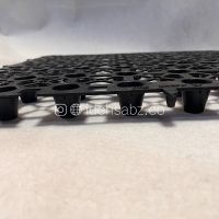 زهکش شانه تخم مرغی با ضخامت 2.5 سانتی‌متر برای کف فلاورباکس