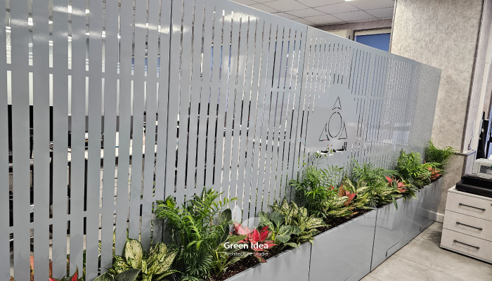 اجرای فلاورباکس پارتیشنی در دکور شرکت البرز نیرو